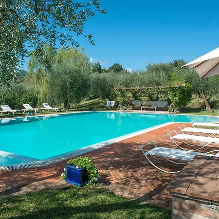 Country House With Swimming Pool In Toscana/umbria Villa