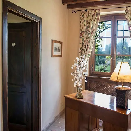 Country House With Swimming Pool In Toscana/umbria Willa