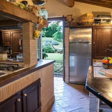 Country House With Swimming Pool In Toscana/umbria Villa *