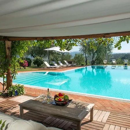 Country House With Swimming Pool In Toscana/umbria *