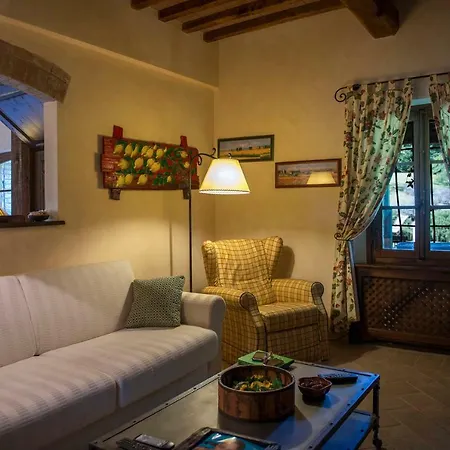 Country House With Swimming Pool In Toscana/umbria Villa *